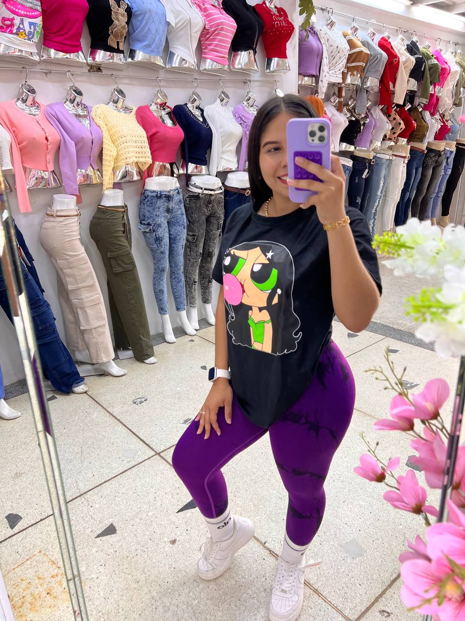 Oversize chica super poderosas